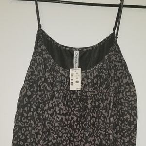 Flowy Tank